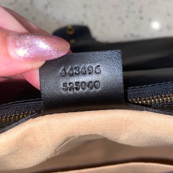 ✨Authentic Gucci GG Marmont Medium Shoulder Bag✨ - Picture 12 of 16